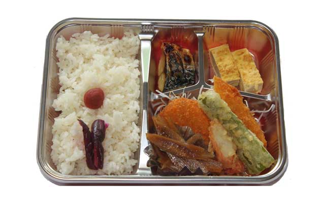 お弁当500円の写真